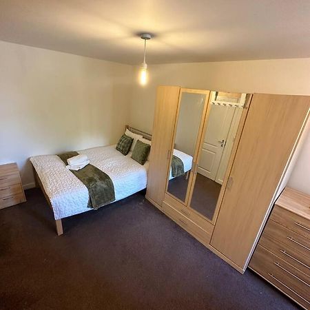 New Build 2 Bedroom With 2 Bath In London Exteriör bild