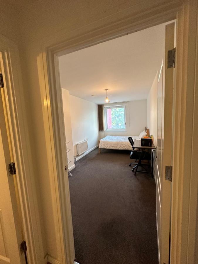 New Build 2 Bedroom With 2 Bath In London Exteriör bild