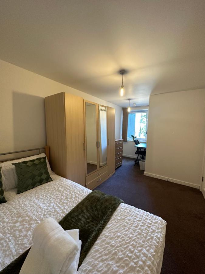 New Build 2 Bedroom With 2 Bath In London Exteriör bild