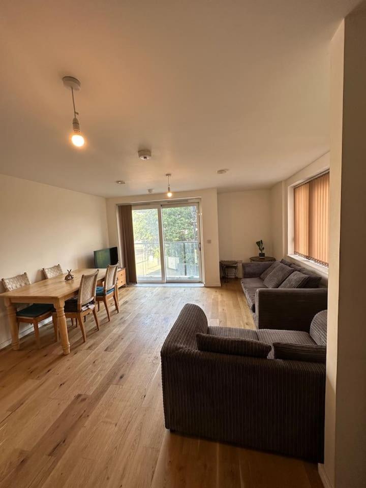New Build 2 Bedroom With 2 Bath In London Exteriör bild