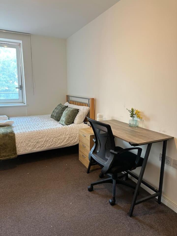 New Build 2 Bedroom With 2 Bath In London Exteriör bild