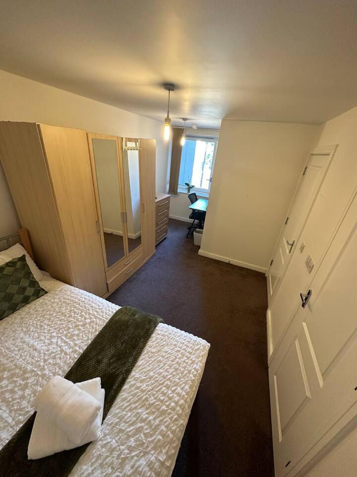 New Build 2 Bedroom With 2 Bath In London Exteriör bild