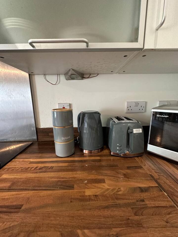 New Build 2 Bedroom With 2 Bath In London Exteriör bild