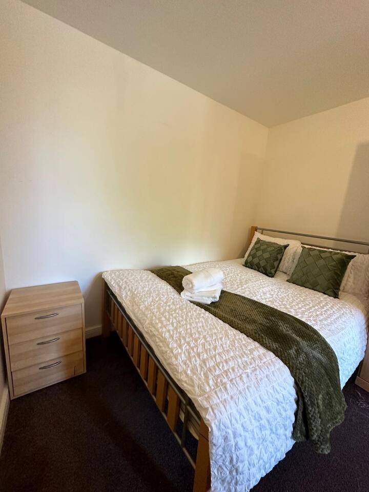 New Build 2 Bedroom With 2 Bath In London Exteriör bild